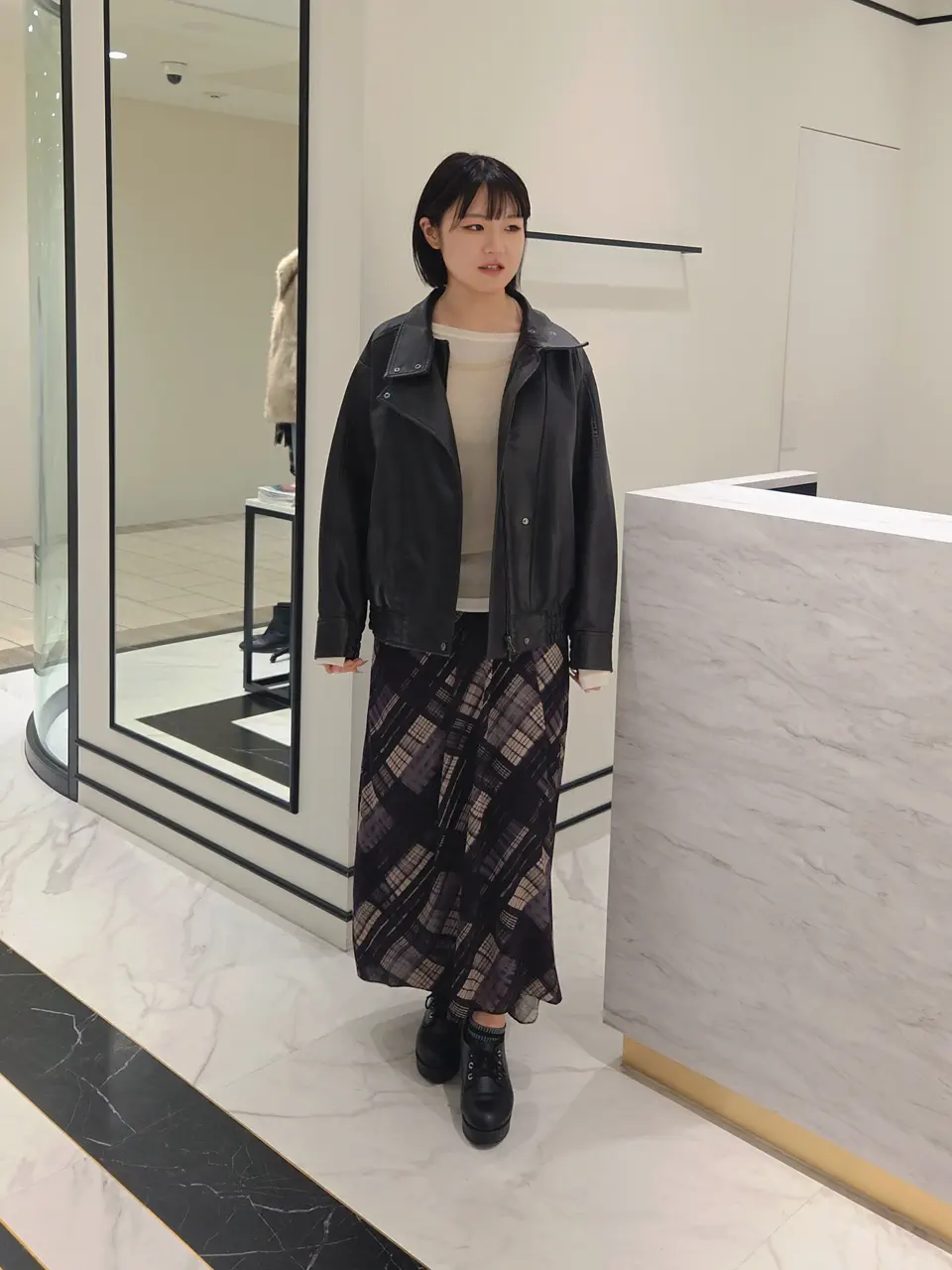  Akari コーディネート画像