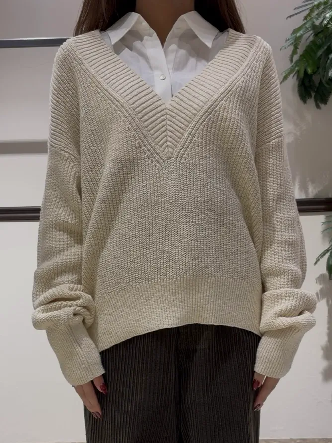 GRACE CONTINENTAL Hata Haruna コーディネート画像