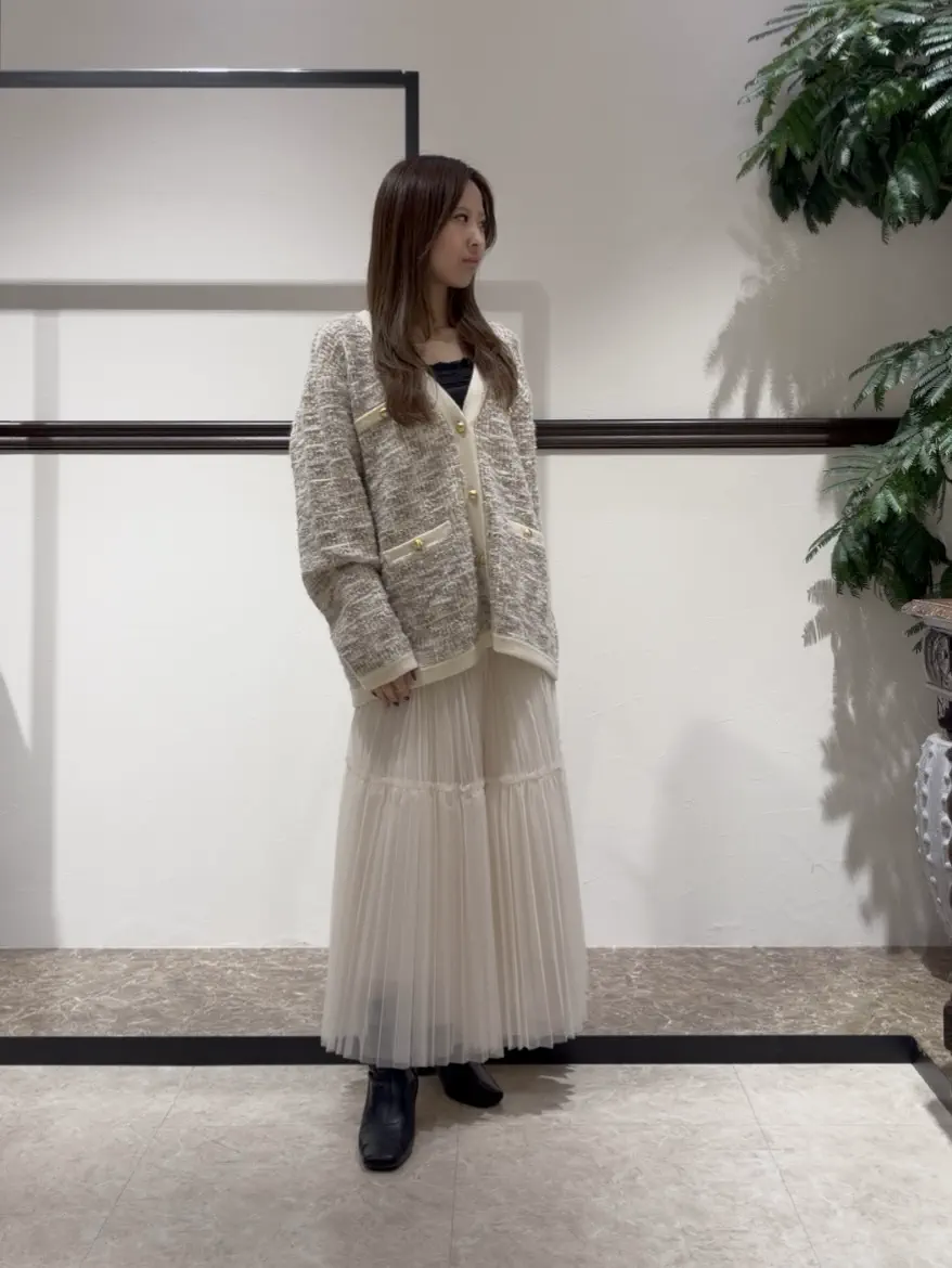  Hata Haruna コーディネート画像