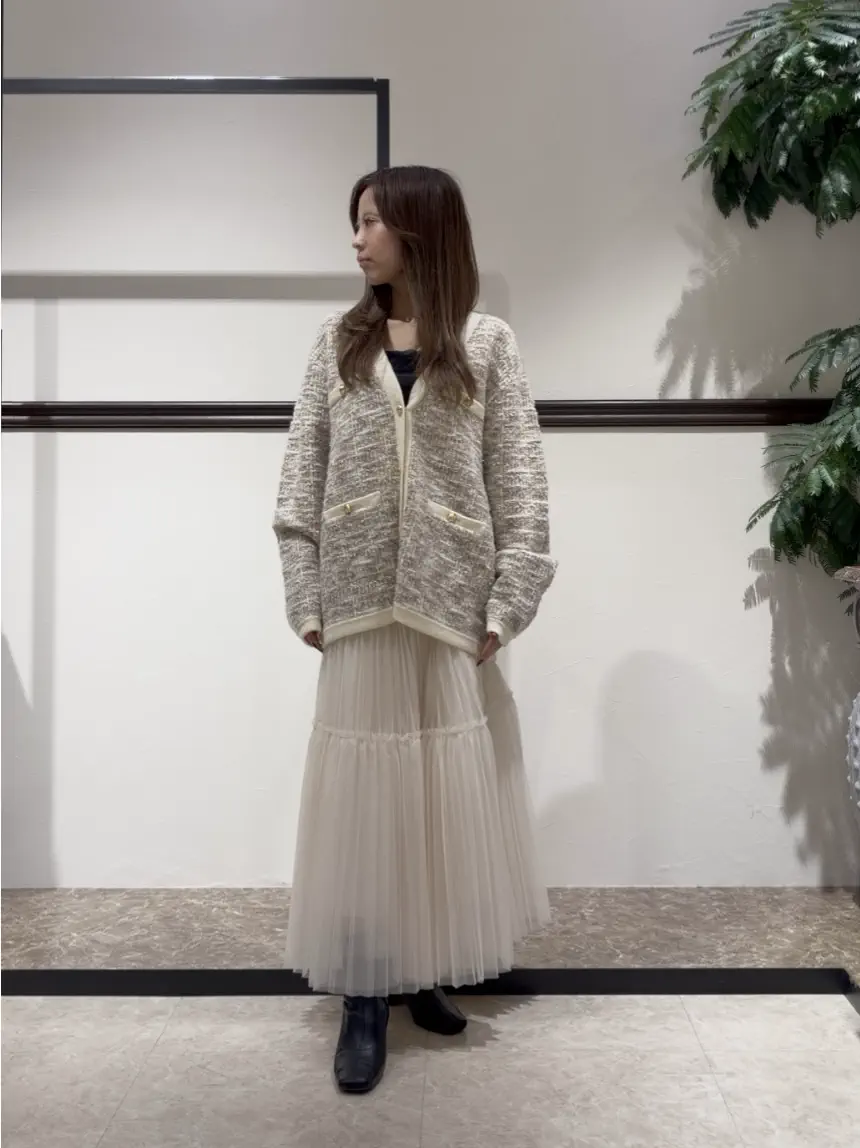 GRACE CONTINENTAL Hata Haruna コーディネート画像