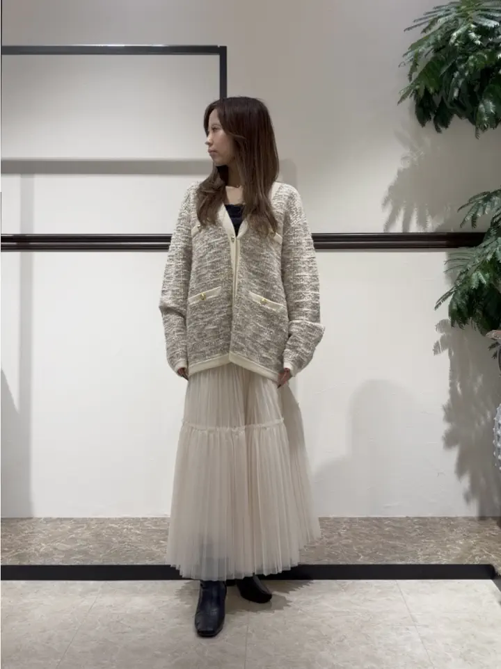 GRACE CONTINENTAL Hata Haruna コーディネート画像