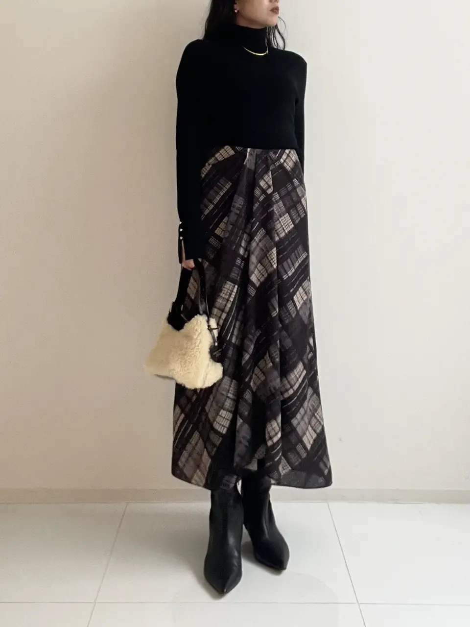 GRACE CONTINENTAL  Sekine コーディネート画像