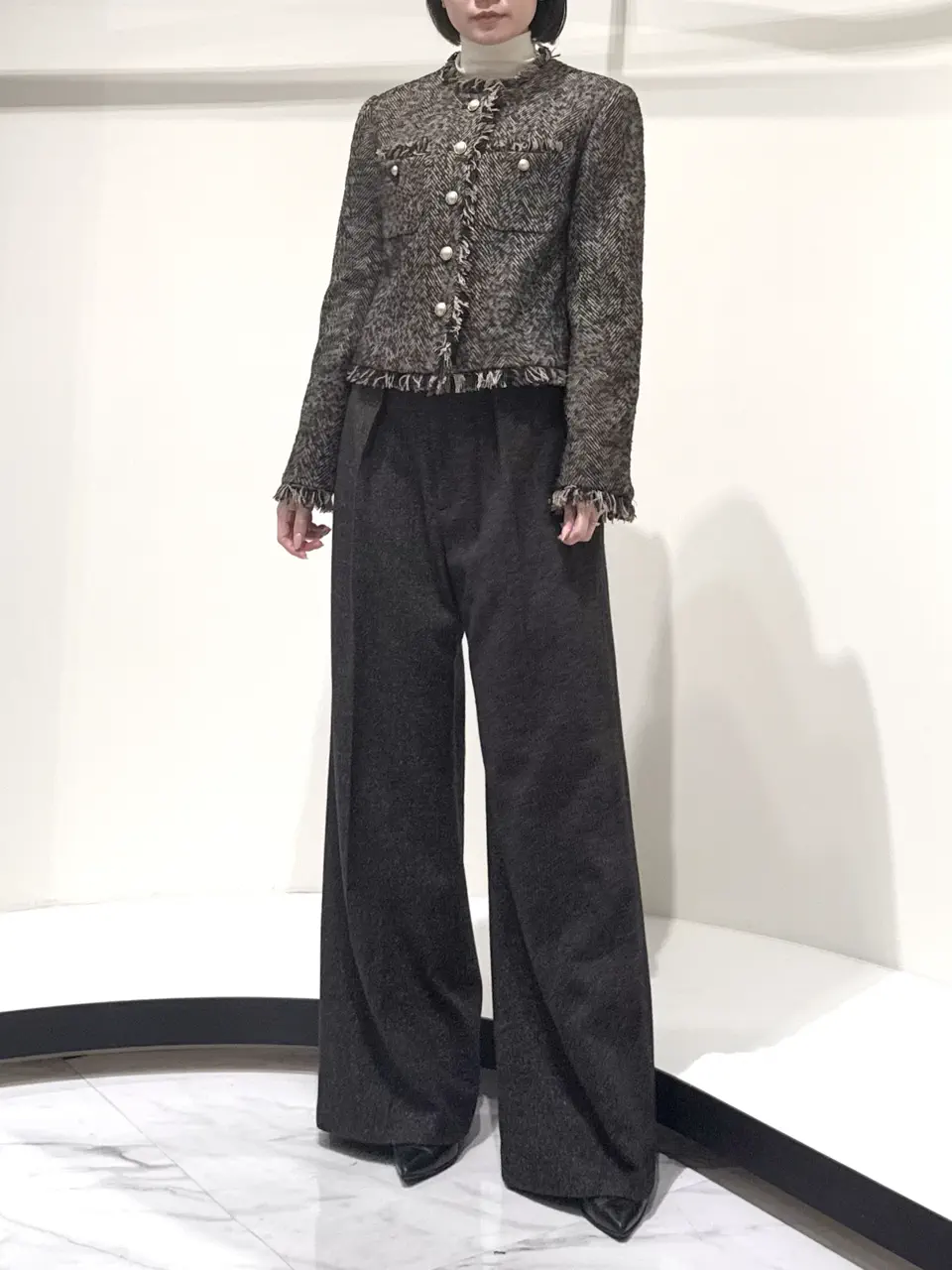 GRACE CONTINENTAL Suzuka コーディネート画像