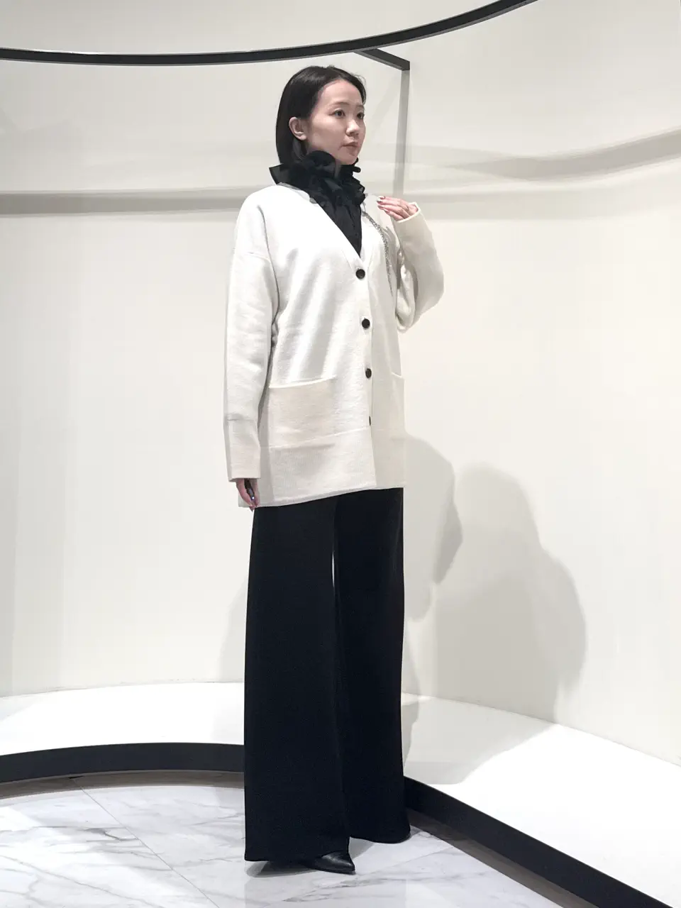 GRACE CONTINENTAL Suzuka コーディネート画像