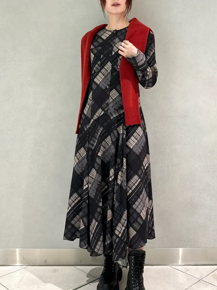GRACE CONTINENTAL Kogane. コーディネート画像