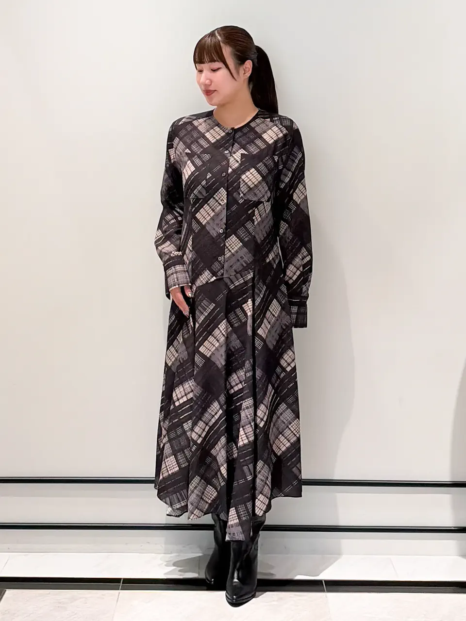GRACE CONTINENTAL CHISAKO.S コーディネート画像