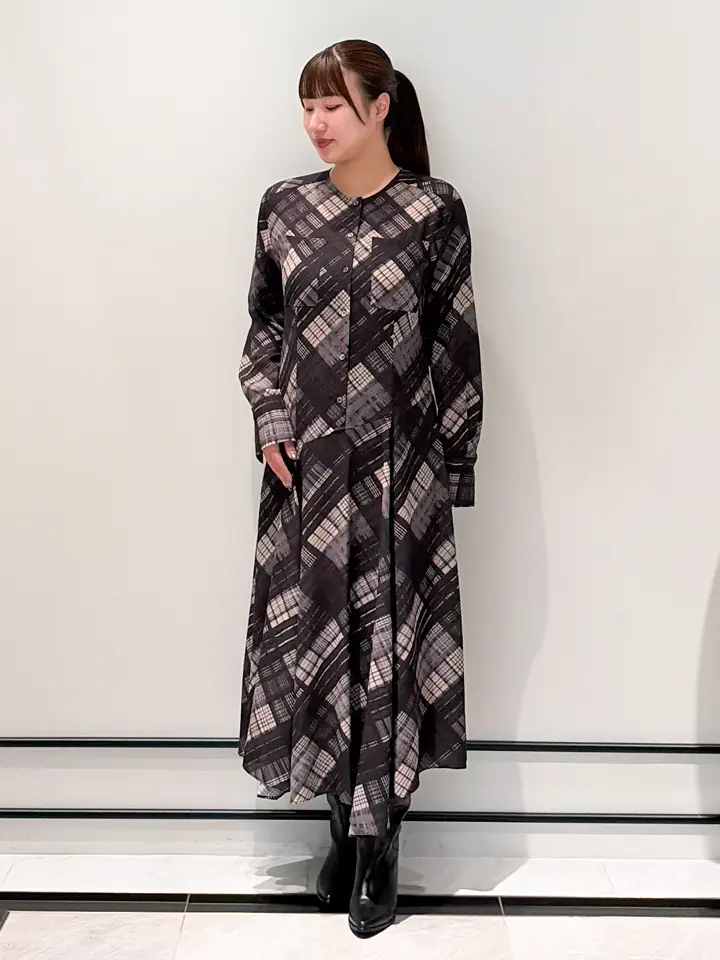 GRACE CONTINENTAL CHISAKO.S コーディネート画像