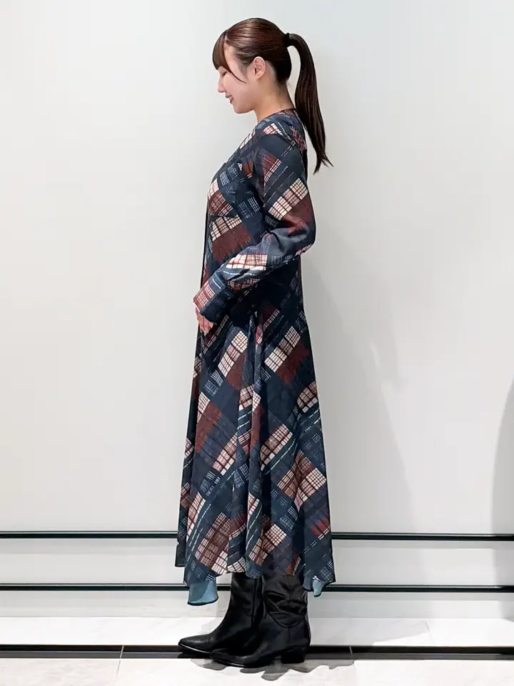 GRACE CONTINENTAL CHISAKO.S コーディネート画像
