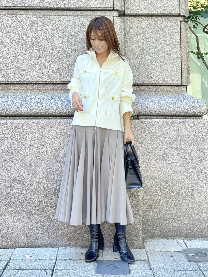 GRACE CONTINENTAL yukimi yonee コーディネート画像