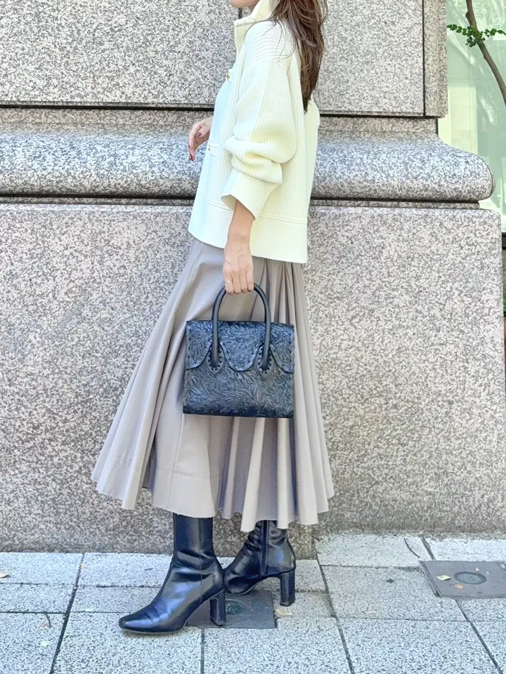 GRACE CONTINENTAL yukimi yonee コーディネート画像
