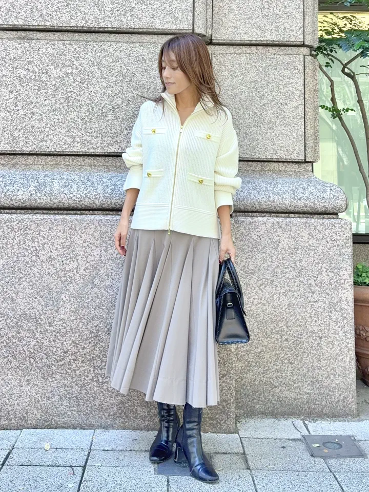 GRACE CONTINENTAL yukimi yonee コーディネート画像