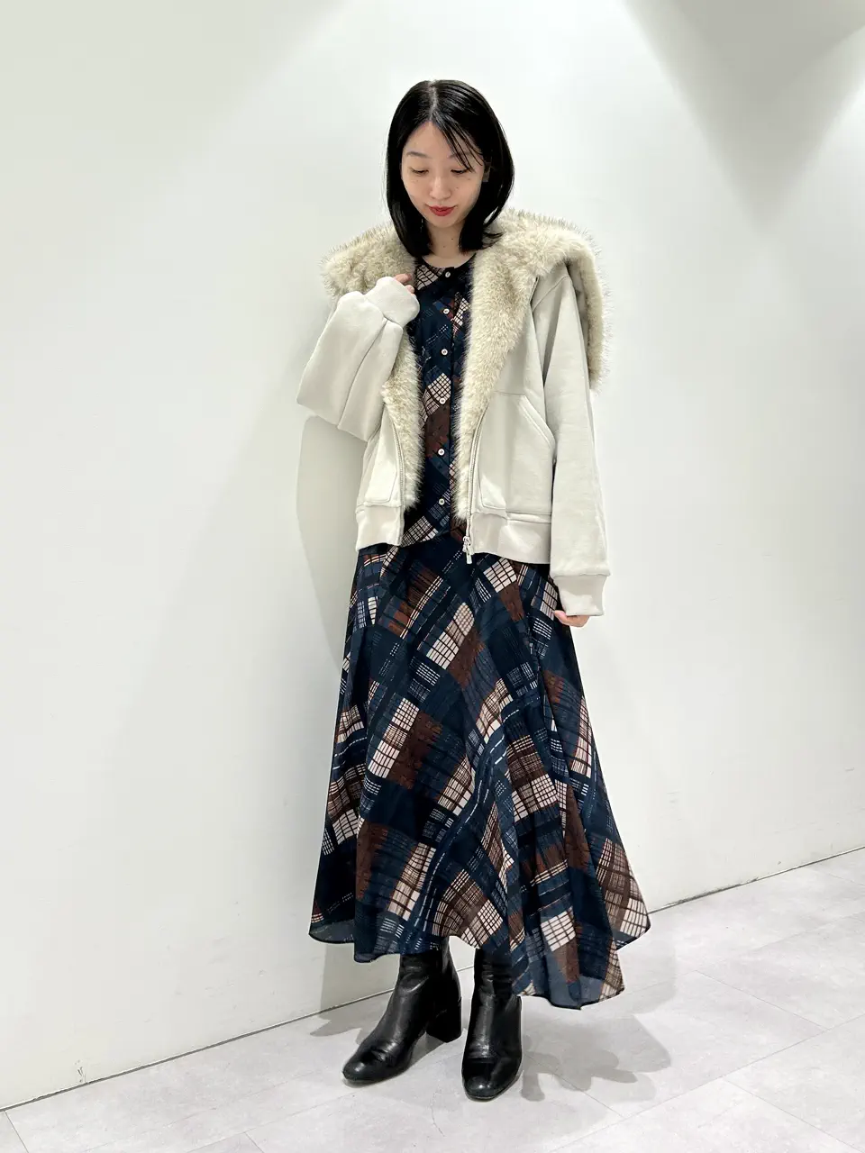 GRACE CONTINENTAL eri コーディネート画像