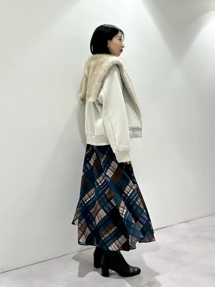 GRACE CONTINENTAL eri コーディネート画像