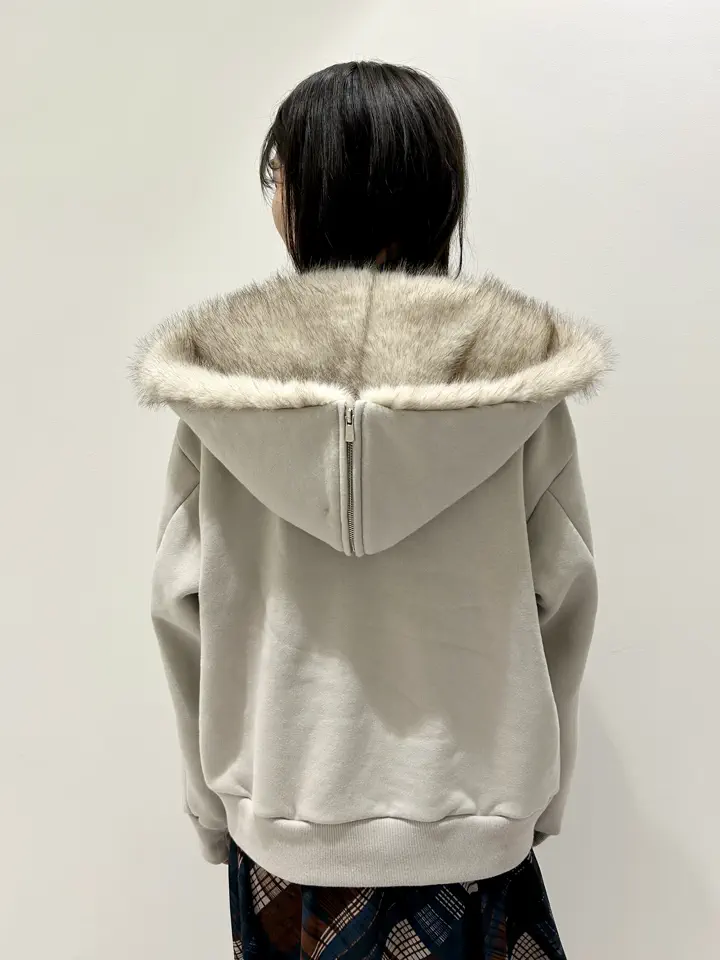 GRACE CONTINENTAL eri コーディネート画像
