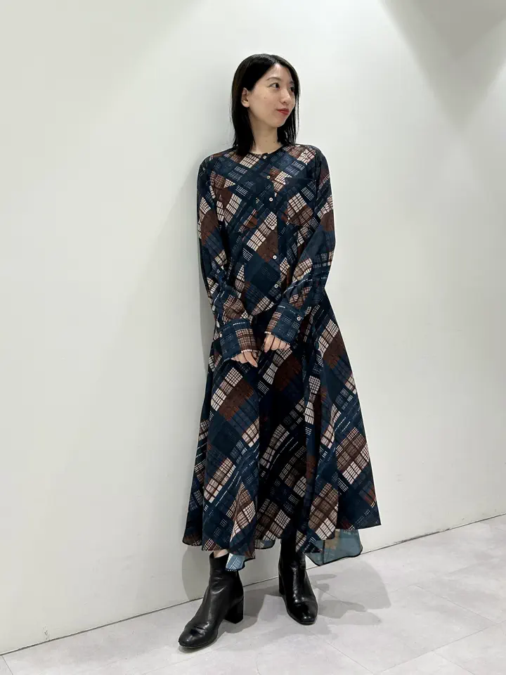 GRACE CONTINENTAL eri コーディネート画像