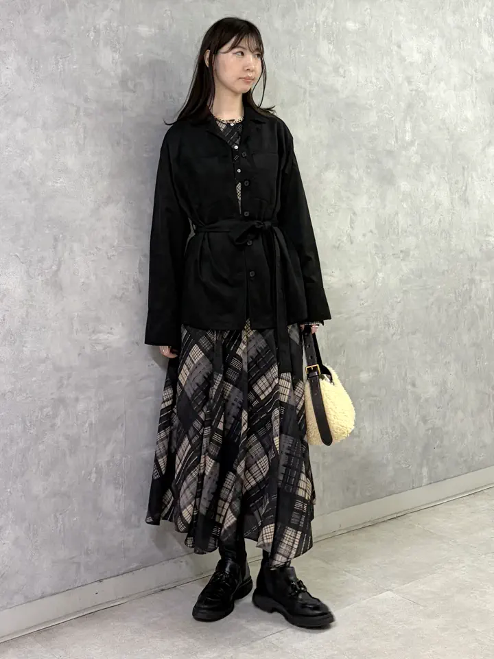 GRACE CONTINENTAL kobayashi コーディネート画像