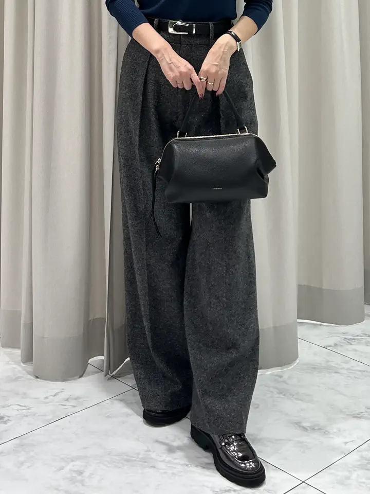 GRACE CONTINENTAL 志田　悠 コーディネート画像