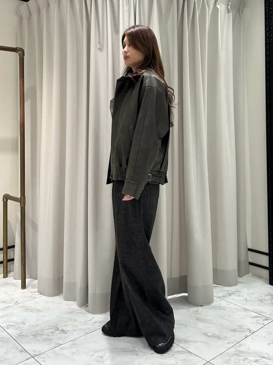 GRACE CONTINENTAL 志田　悠 コーディネート画像