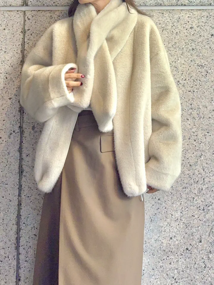 GRACE CONTINENTAL yukimi yonee コーディネート画像