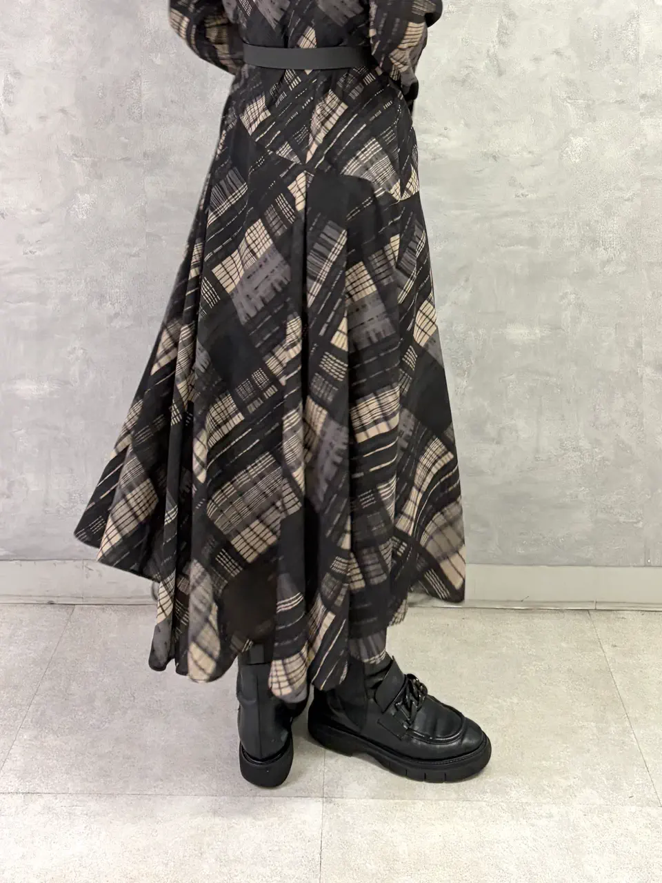 GRACE CONTINENTAL kobayashi コーディネート画像