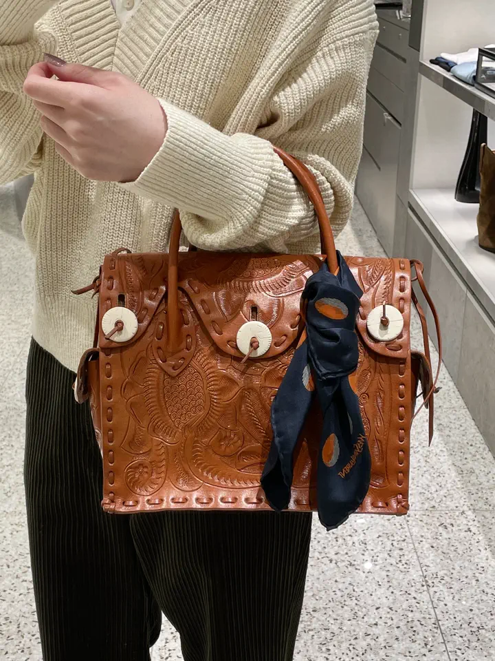 GRACE CONTINENTAL 三浦　芙優 コーディネート画像