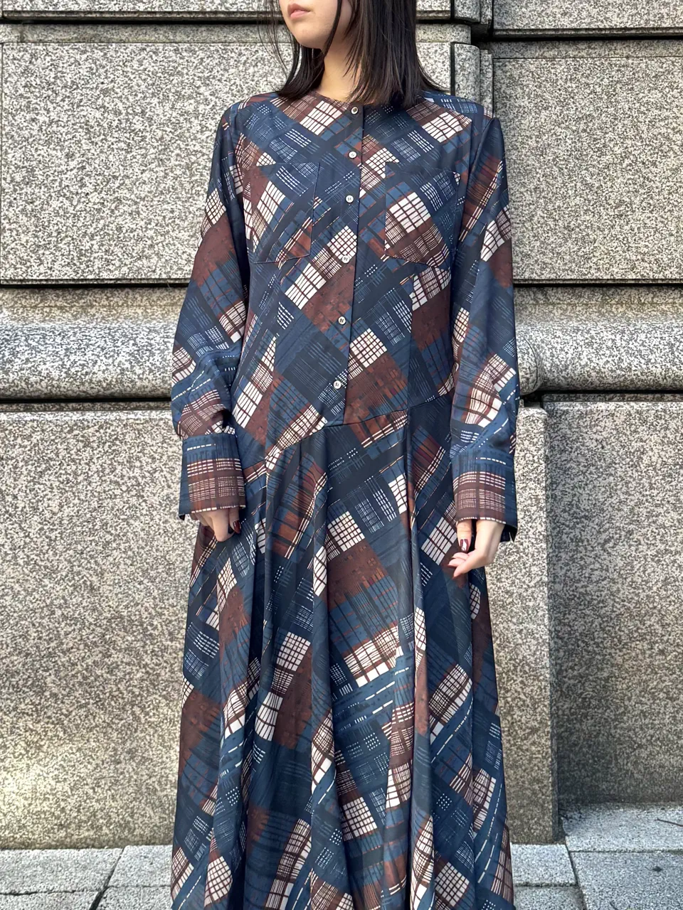 GRACE CONTINENTAL 伊藤　静華 コーディネート画像
