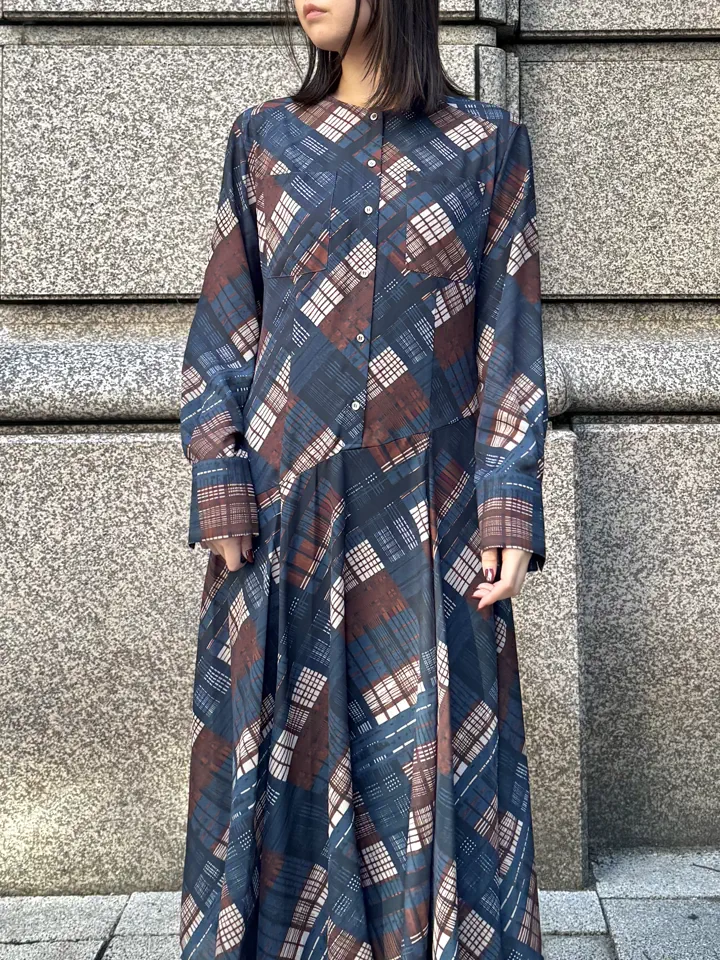GRACE CONTINENTAL 伊藤　静華 コーディネート画像