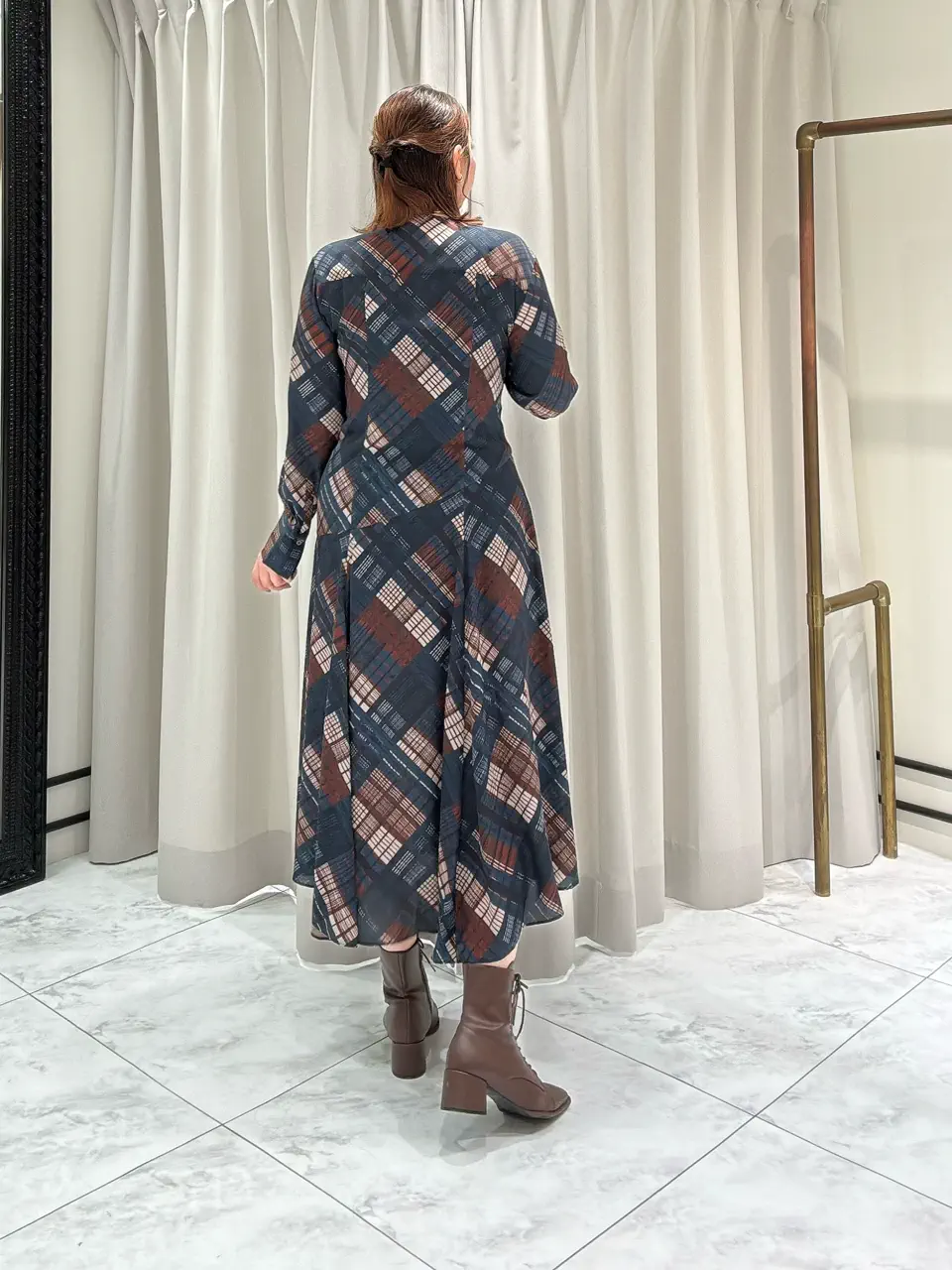 GRACE CONTINENTAL Izumi コーディネート画像