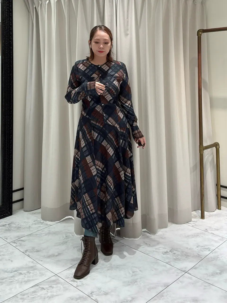 GRACE CONTINENTAL Izumi コーディネート画像