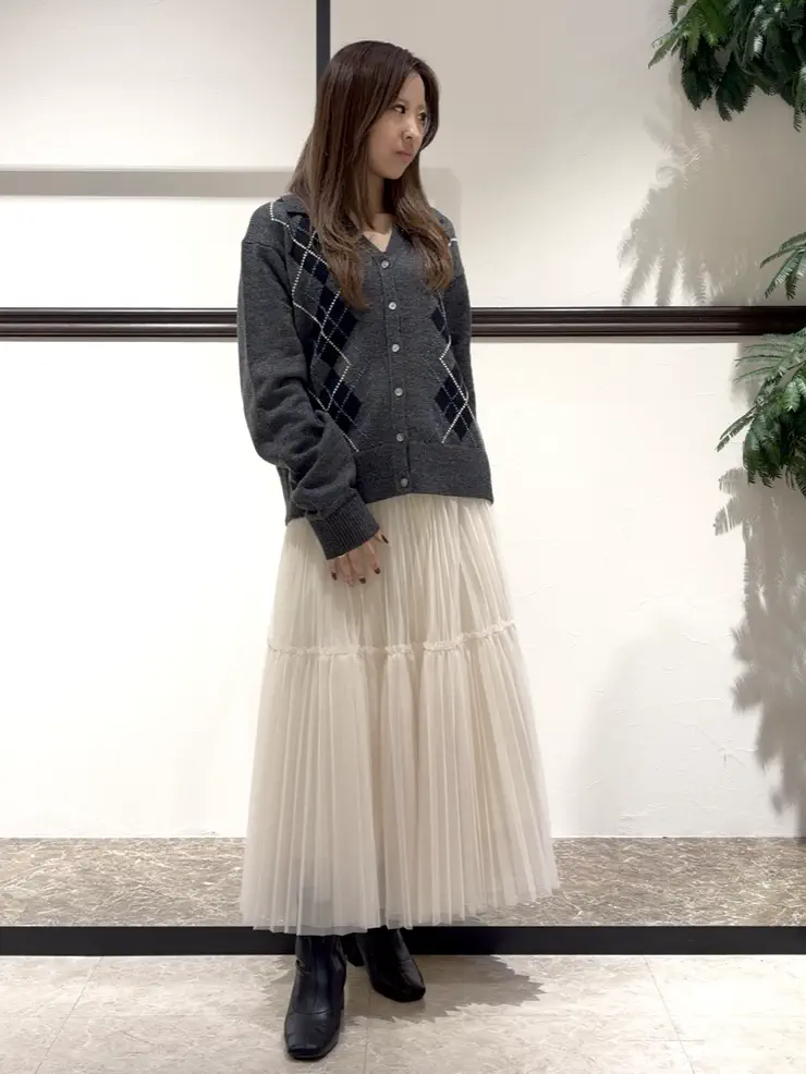 GRACE CONTINENTAL Hata Haruna コーディネート画像