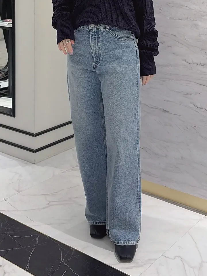 GRACE CONTINENTAL SASAKI コーディネート画像