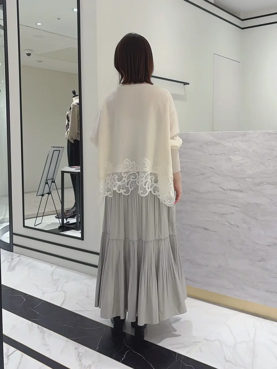 GRACE CONTINENTAL SASAKI コーディネート画像
