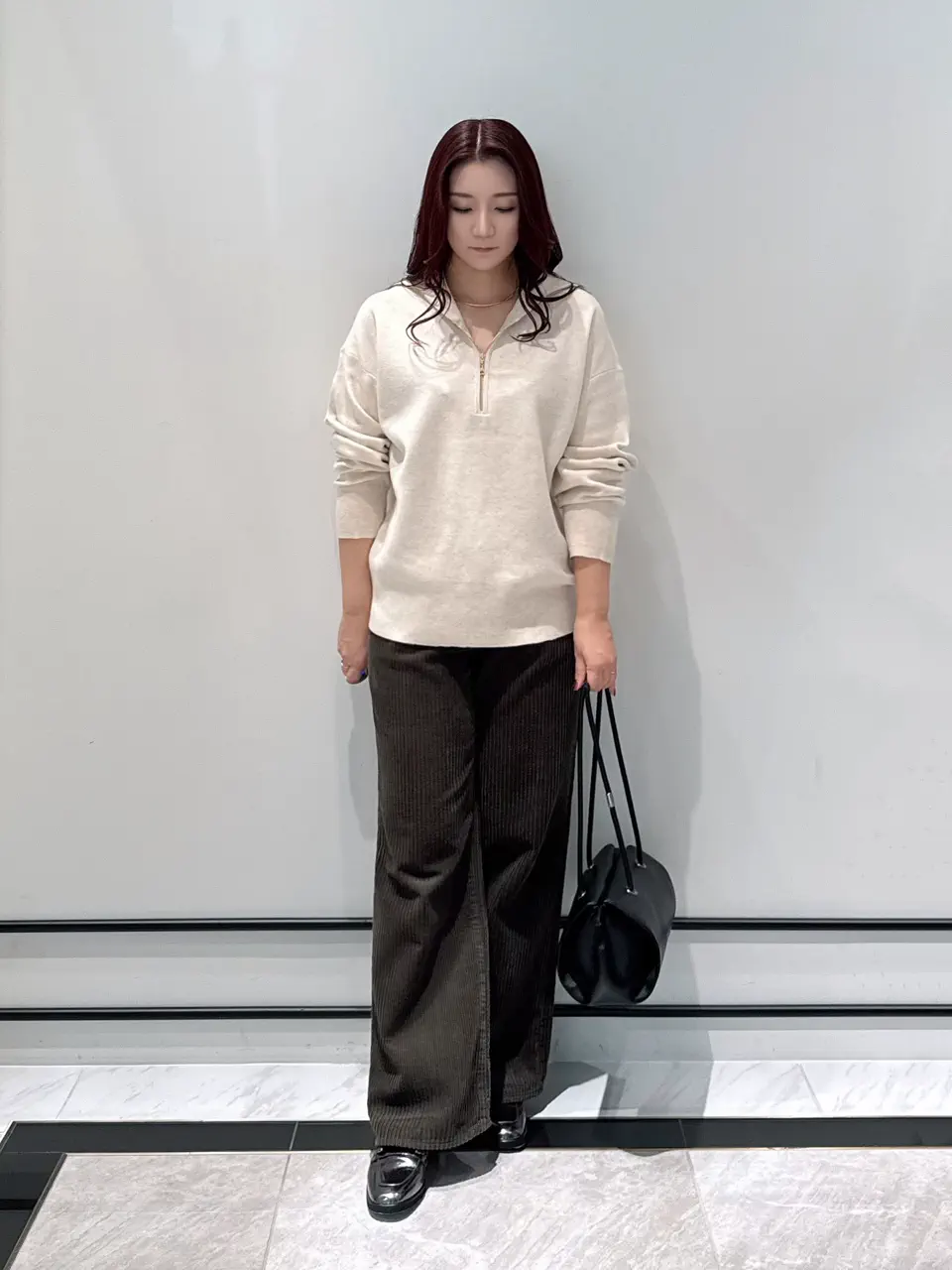  MOMOKO コーディネート画像