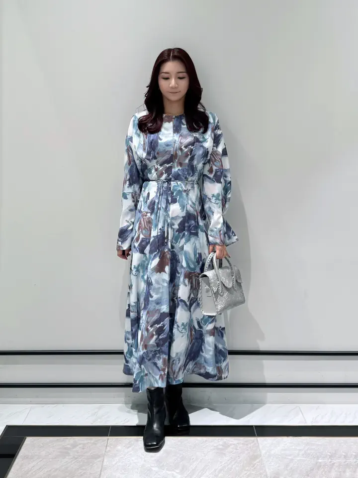 GRACE CONTINENTAL MOMOKO コーディネート画像
