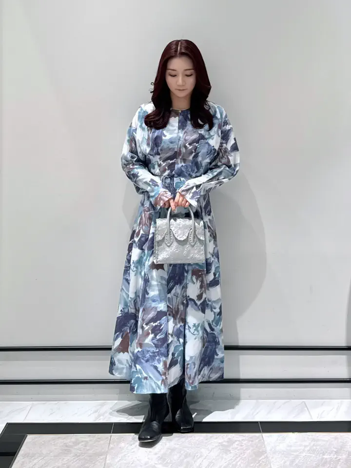 GRACE CONTINENTAL MOMOKO コーディネート画像