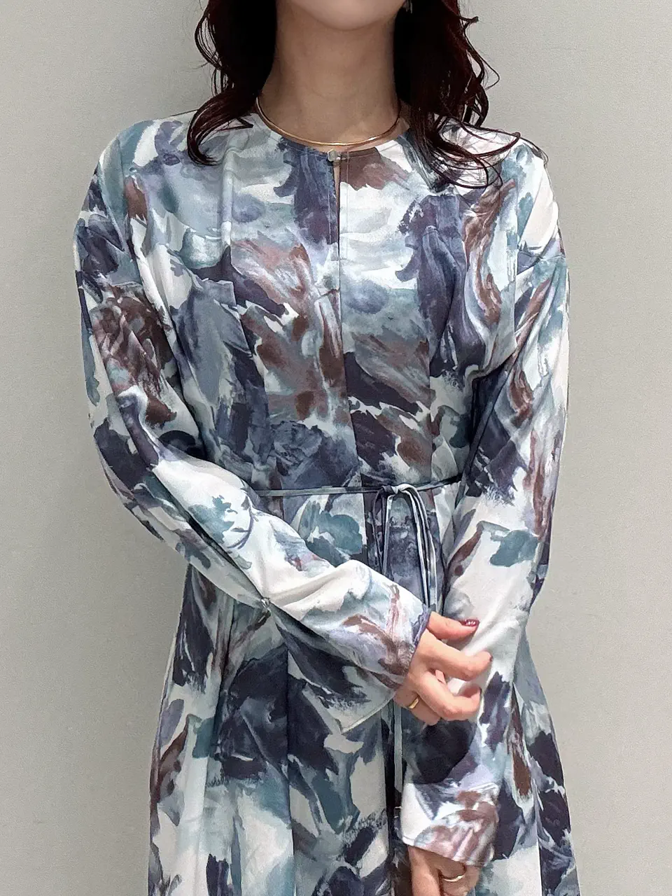 GRACE CONTINENTAL MOMOKO コーディネート画像