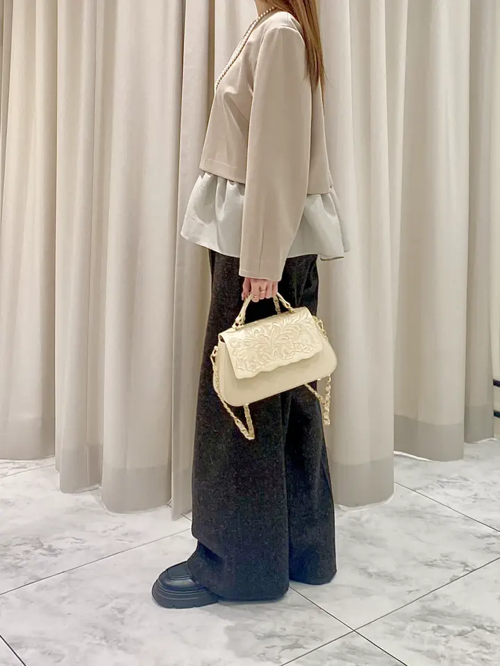 GRACE CONTINENTAL aika コーディネート画像