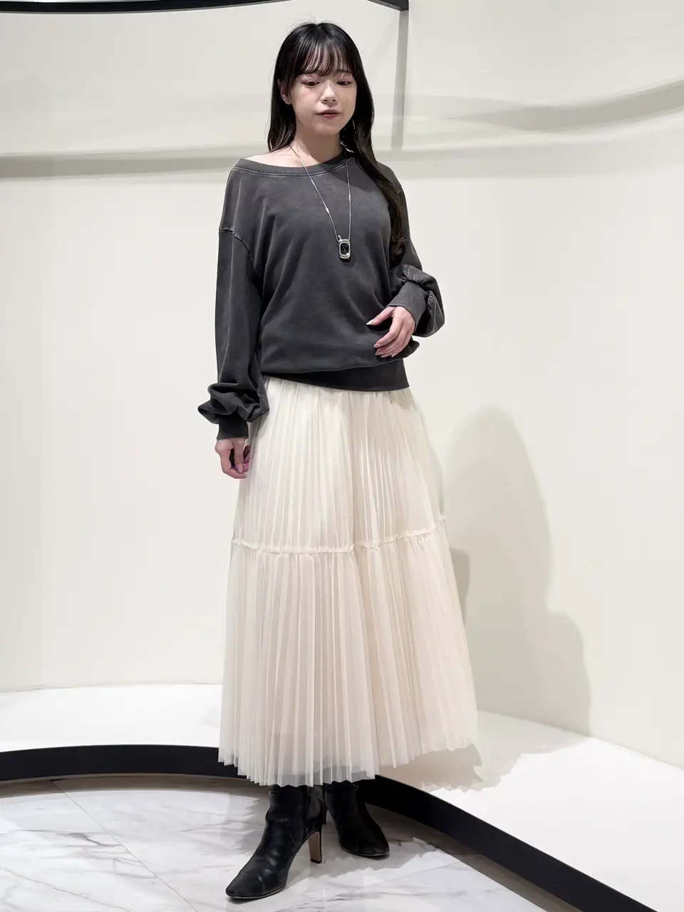 GRACE CONTINENTAL 平野 裕華 コーディネート画像