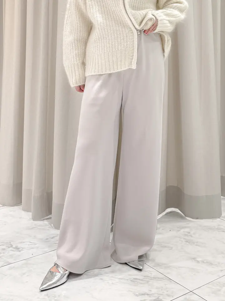GRACE CONTINENTAL Natsumi コーディネート画像