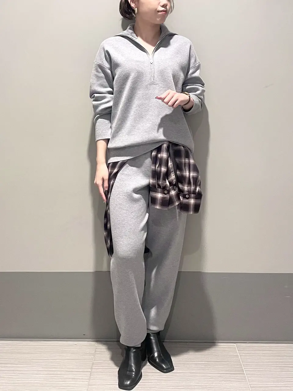 GRACE CONTINENTAL 細川　もなみ コーディネート画像