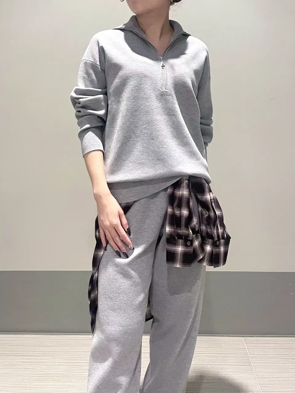 GRACE CONTINENTAL 細川　もなみ コーディネート画像
