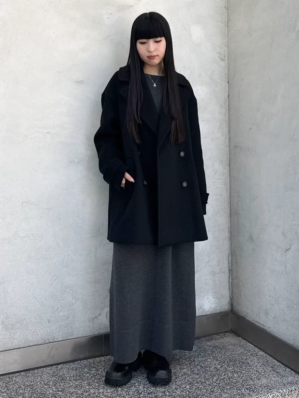  anri コーディネート画像