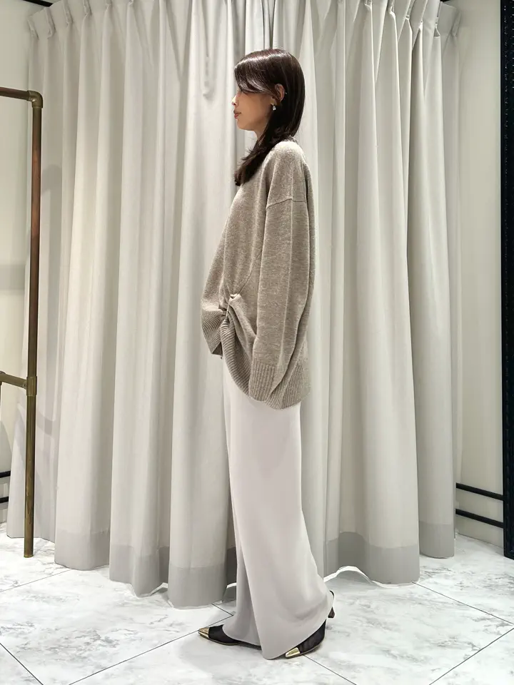 GRACE CONTINENTAL 志田　悠 コーディネート画像