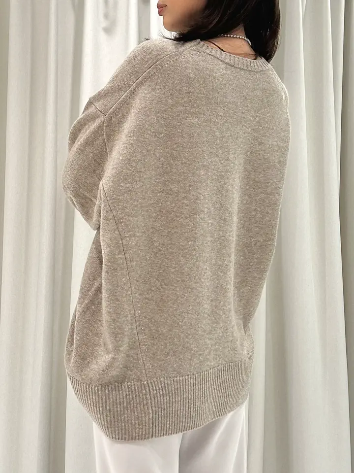 GRACE CONTINENTAL 志田　悠 コーディネート画像