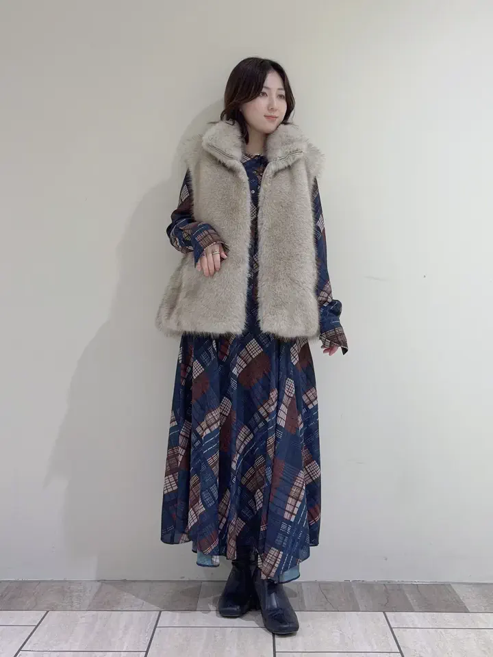 GRACE CONTINENTAL SASAKI コーディネート画像