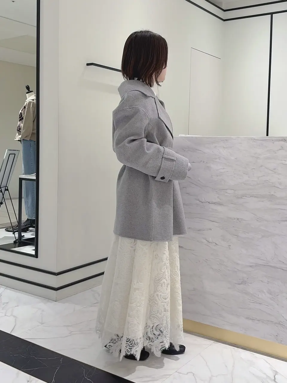GRACE CONTINENTAL SASAKI コーディネート画像