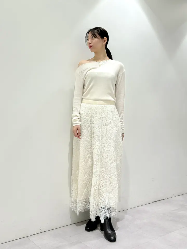 GRACE CONTINENTAL eri コーディネート画像