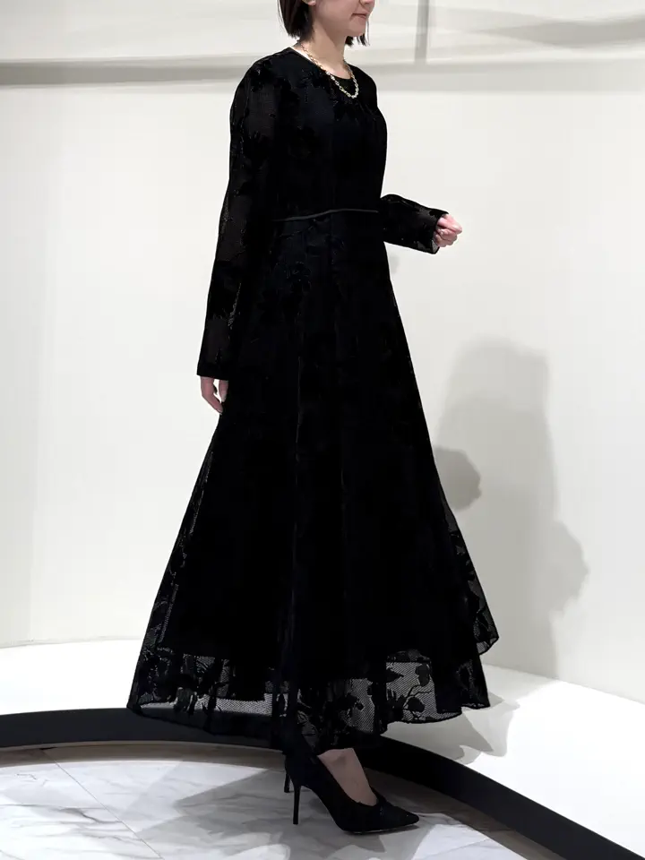GRACE CONTINENTAL Suzuka コーディネート画像