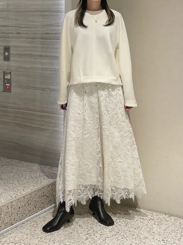 GRACE CONTINENTAL 三浦　芙優 コーディネート画像