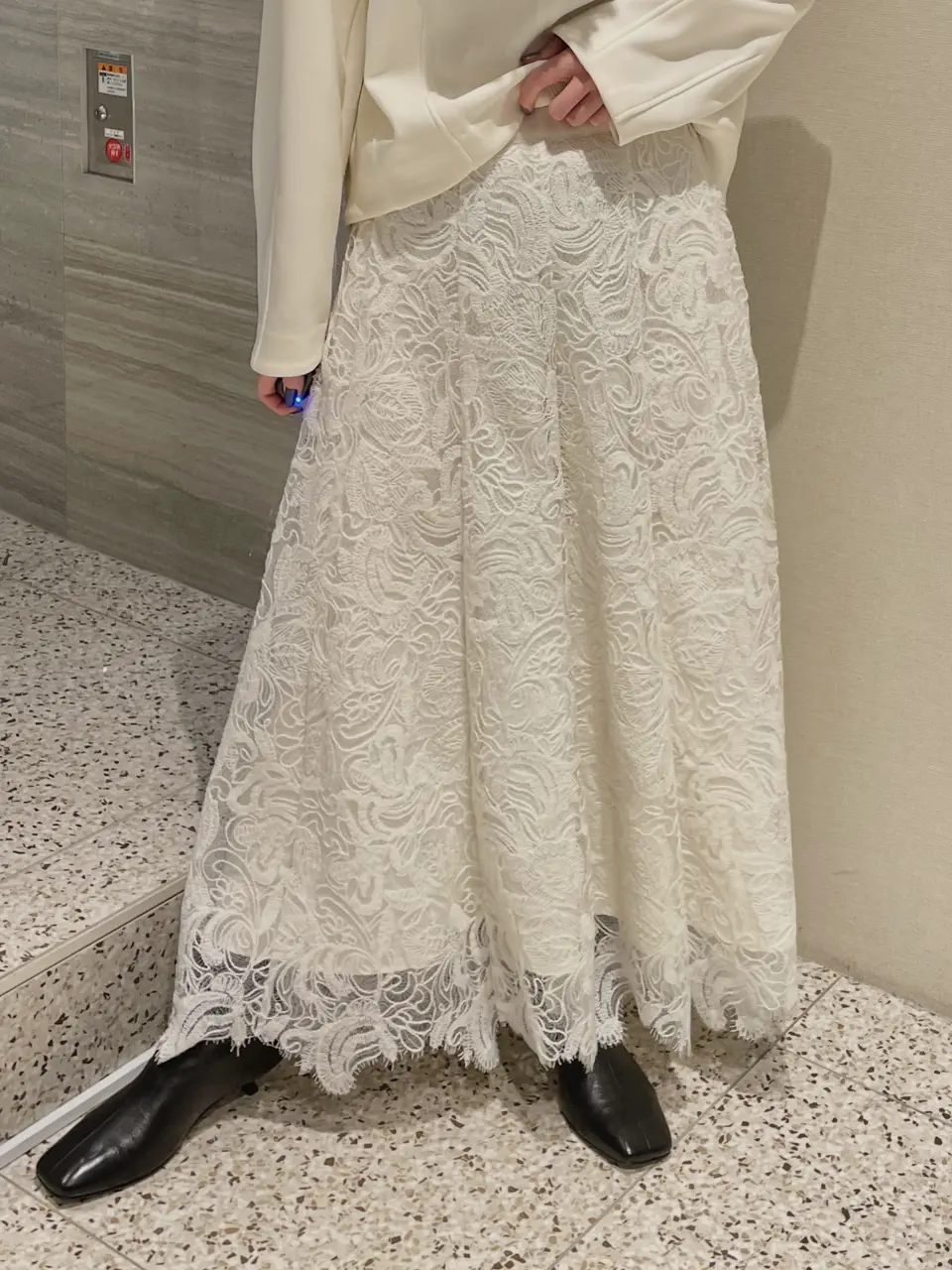 GRACE CONTINENTAL 三浦　芙優 コーディネート画像